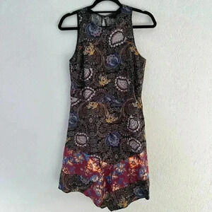 TopShop- patterned mini dress with key hole back size 10